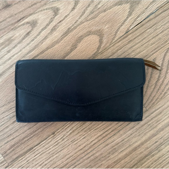 Able Black and Brown Leather TriFold Wallet - Picture 1 of 7